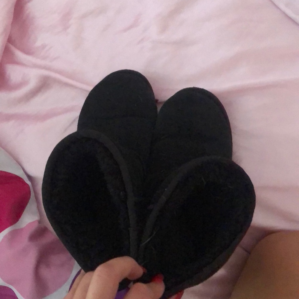 UGG BOOTS - Picture 4 of 4